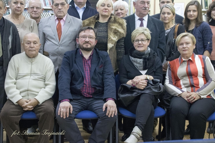 Mirosław Welz promował w Mielcu tomik poezji ?Pestki?