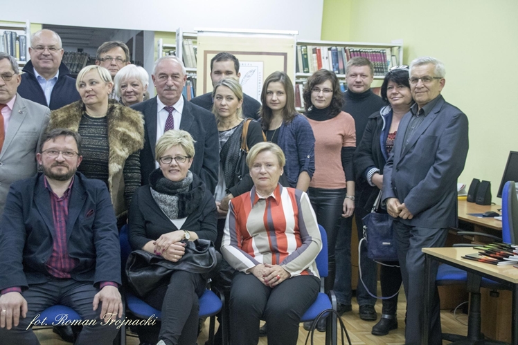 Mirosław Welz promował w Mielcu tomik poezji ?Pestki?