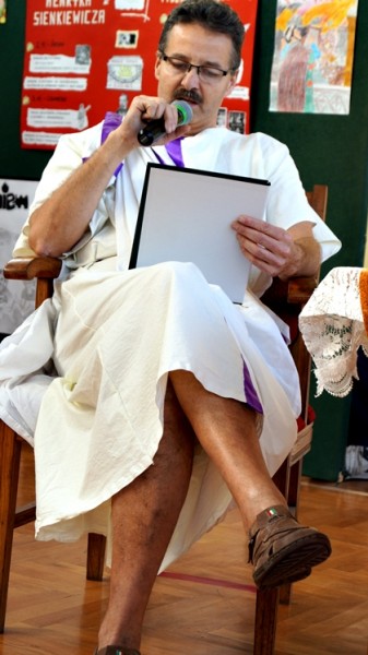 Narodowe czytanie ?Quo vadis? w ZSO nr 1 w Mielcu