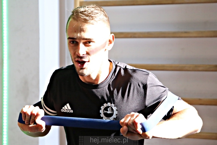 Trening funkcjonalny piłkarzy FKS Stal Mielec w JOY Fitness Club