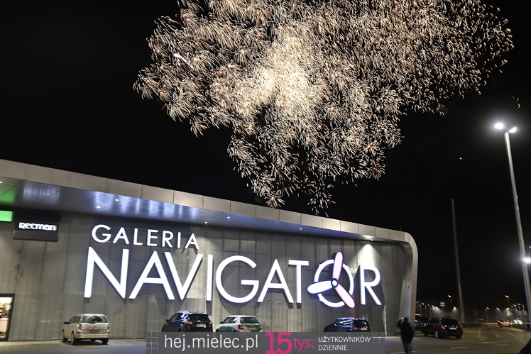 Galeria Navigator Mielec: pokaz sztucznych ogni na koniec otwarcia