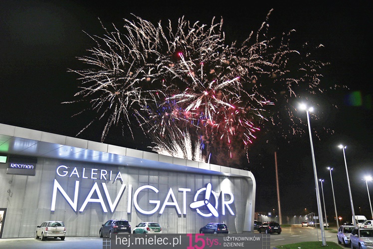 Galeria Navigator Mielec: pokaz sztucznych ogni na koniec otwarcia