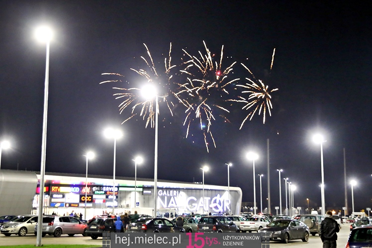 Galeria Navigator Mielec: pokaz sztucznych ogni na koniec otwarcia