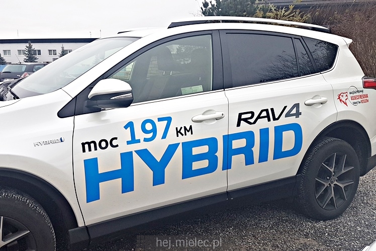 Śniadanie Kubka Biznesu z prelekcją ?Jak kupić samochód do firmy i nie stracić?