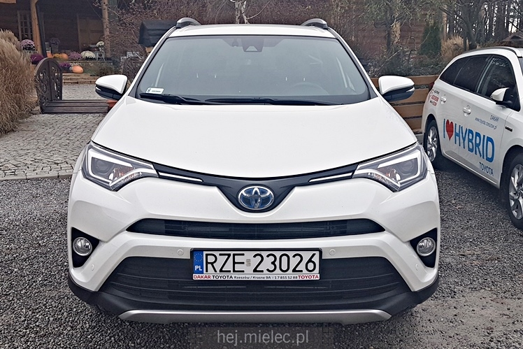 Śniadanie Kubka Biznesu z prelekcją ?Jak kupić samochód do firmy i nie stracić?