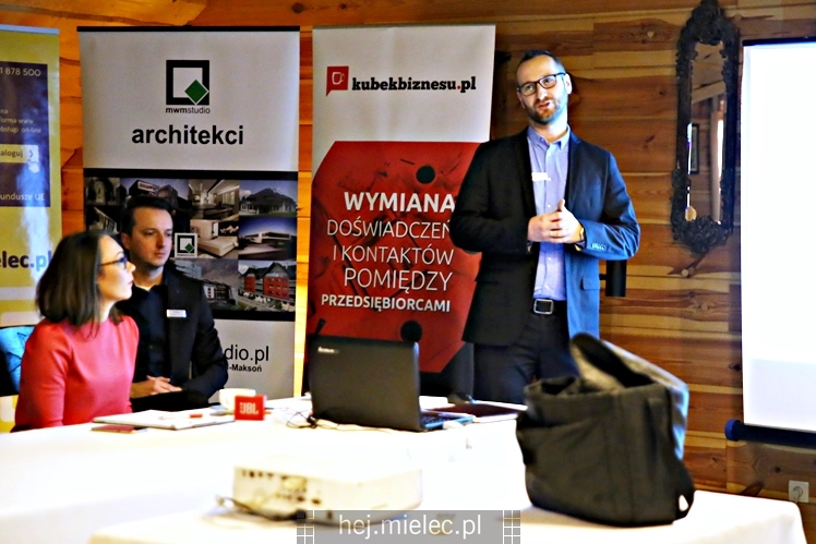 Śniadanie Kubka Biznesu z prelekcją ?Jak kupić samochód do firmy i nie stracić?