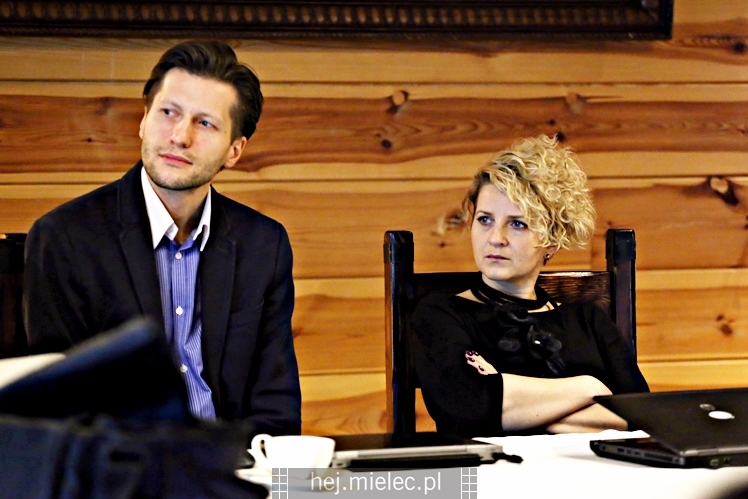 Śniadanie Kubka Biznesu z prelekcją ?Jak kupić samochód do firmy i nie stracić?