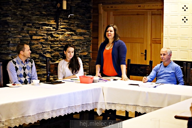 Śniadanie Kubka Biznesu z prelekcją ?Jak kupić samochód do firmy i nie stracić?