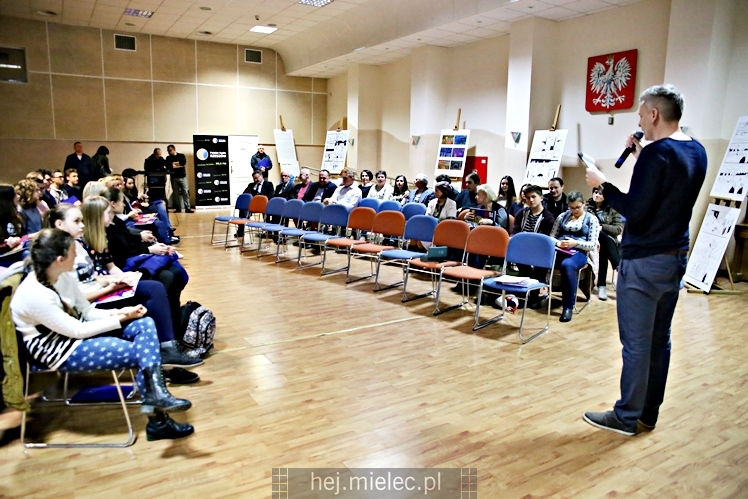 Otwarcie wystawy i dyskusja na podsumowanie projektu ?Komiksowa historia Mielca?