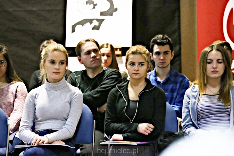 Otwarcie wystawy i dyskusja na podsumowanie projektu ?Komiksowa historia Mielca?