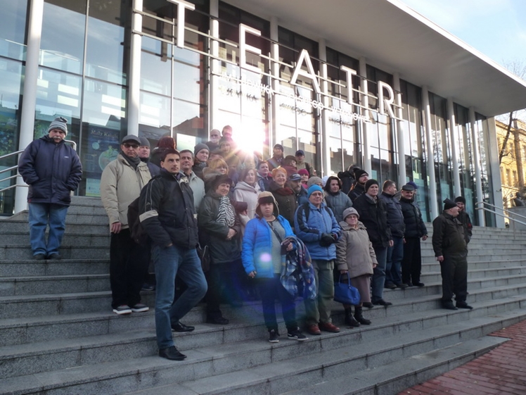 Uczestnicy Środowiskowego Domu Samopomocy odwiedzili tarnowski teatr