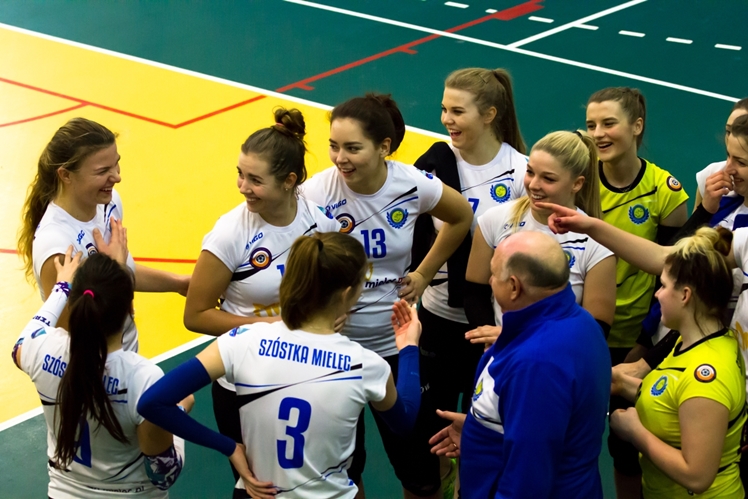 Mecz charytatywny: UKS SMS Szóstka Mielec - SPR Stal Mielec