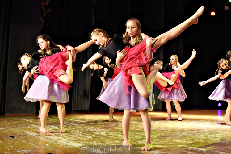 Przegląd Zespołów Tanecznych Pasikonik