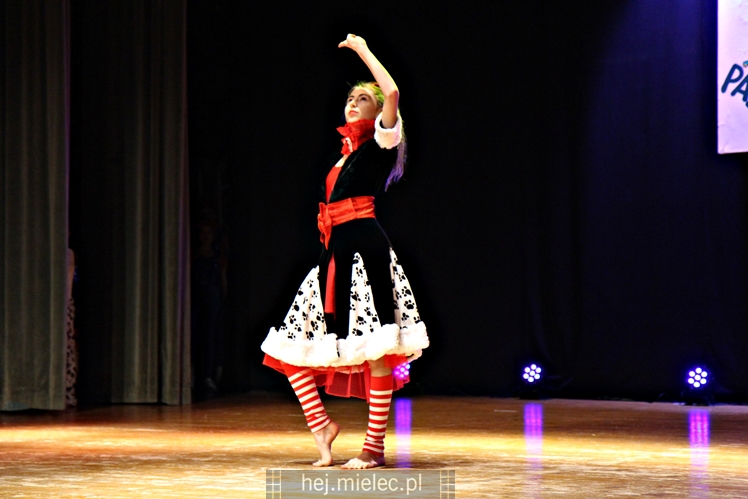 Przegląd Zespołów Tanecznych Pasikonik