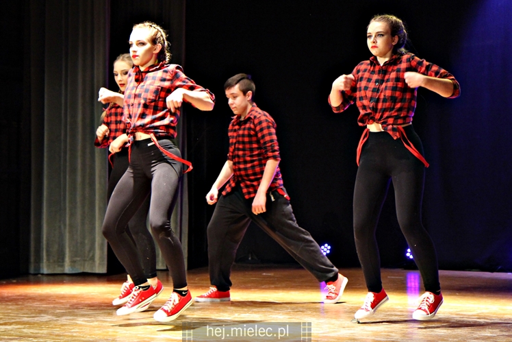 Przegląd Zespołów Tanecznych Pasikonik