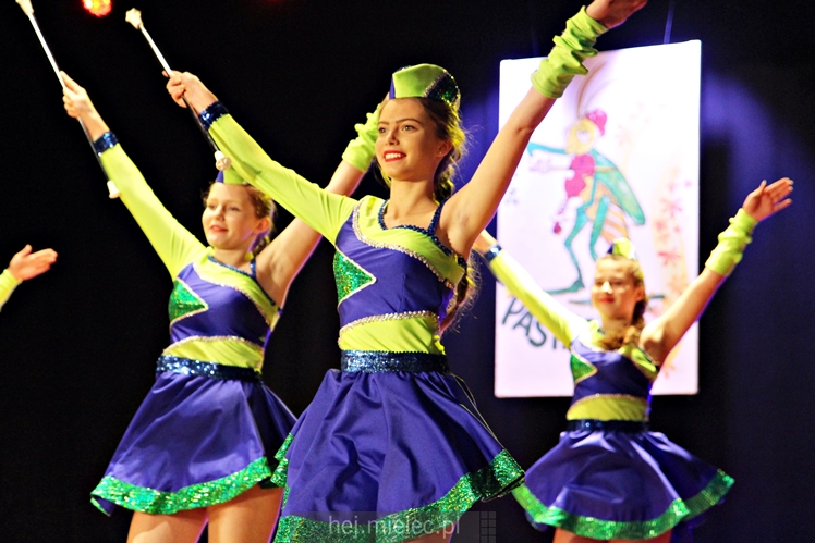 Przegląd Zespołów Tanecznych Pasikonik