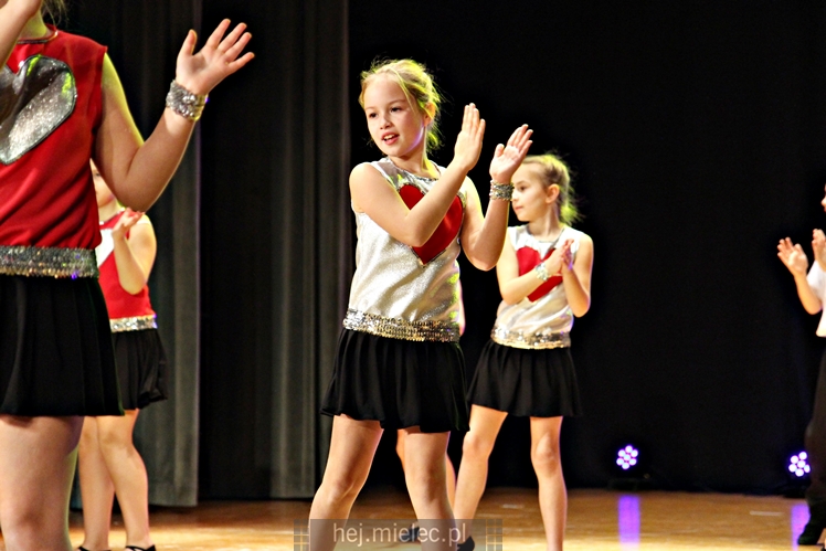 Przegląd Zespołów Tanecznych Pasikonik