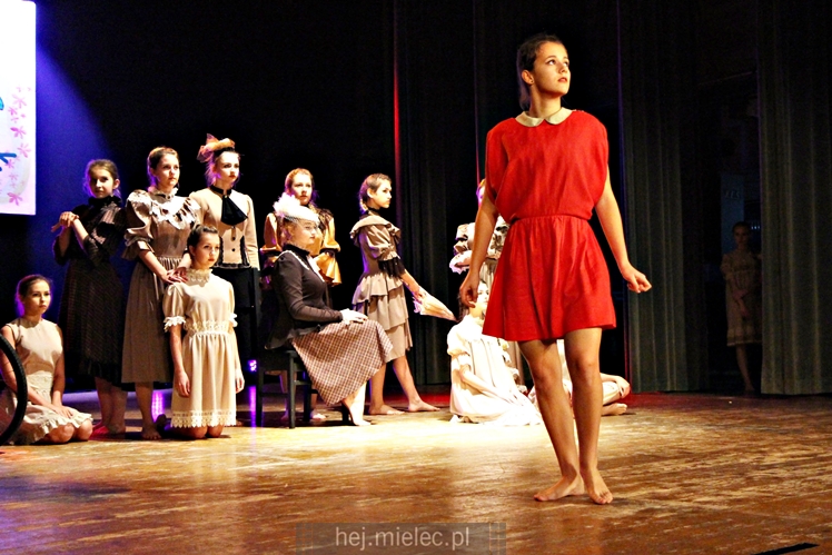 Przegląd Zespołów Tanecznych Pasikonik