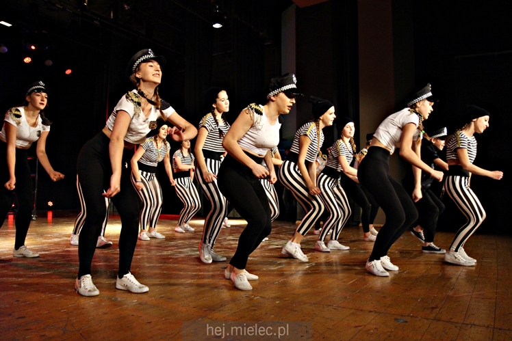 Przegląd Zespołów Tanecznych Pasikonik