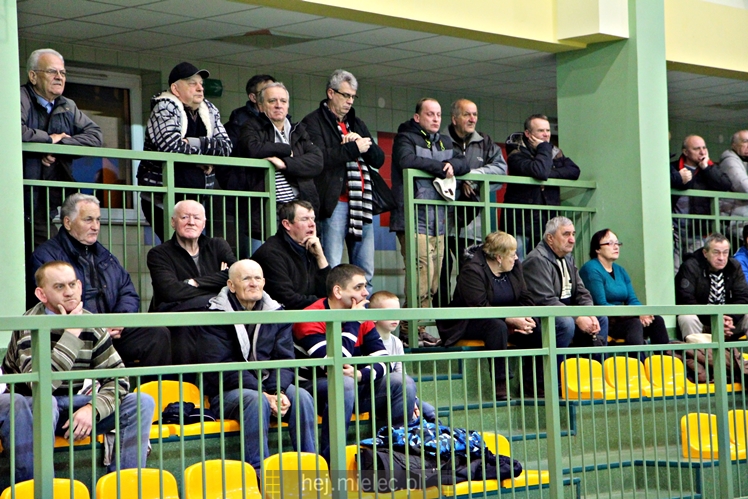 2 liga: UKS Szóstka Mielec - Radomka Radom