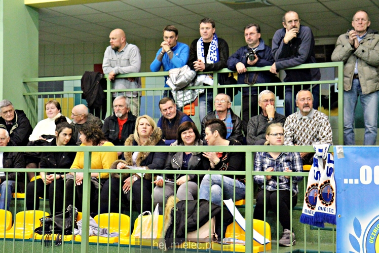 2 liga: UKS Szóstka Mielec - Radomka Radom