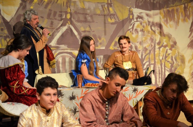 Premiera spektaklu  ?Barwy miłości w Trylogii? w Chorzelowie