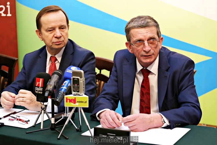 Uroczyste podpisanie porozumienia samorządów ws. budowy nowej obwodnicy Mielca