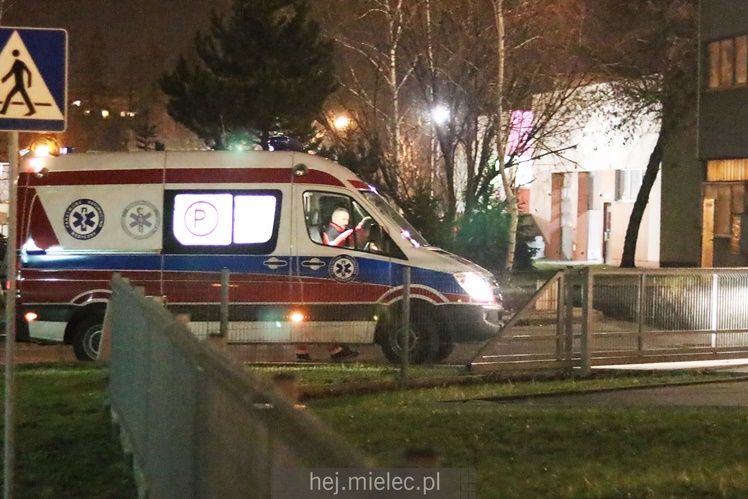 Śmigłowiec zabrał ranną dziewczynkę do Prokocimia [FOTO, WIDEO]