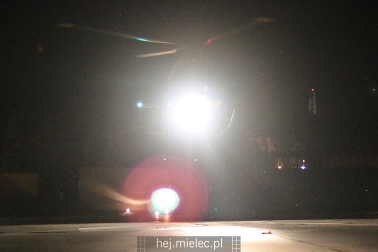 Śmigłowiec zabrał ranną dziewczynkę do Prokocimia [FOTO, WIDEO]