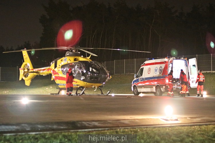 Śmigłowiec zabrał ranną dziewczynkę do Prokocimia [FOTO, WIDEO]