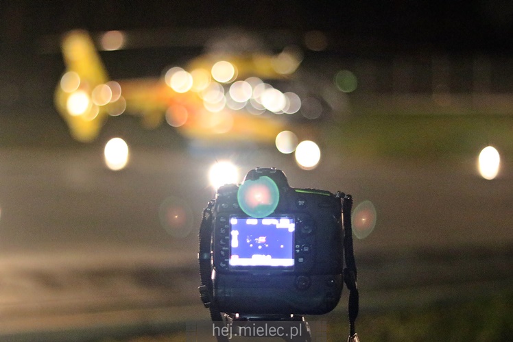 Śmigłowiec zabrał ranną dziewczynkę do Prokocimia [FOTO, WIDEO]