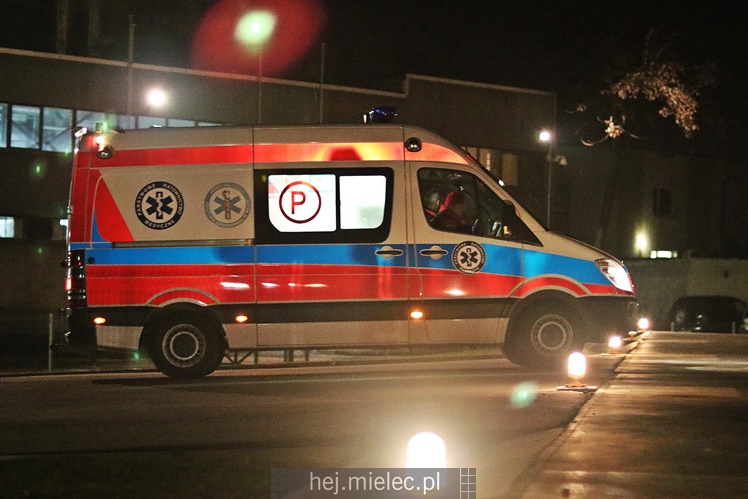 Śmigłowiec zabrał ranną dziewczynkę do Prokocimia [FOTO, WIDEO]