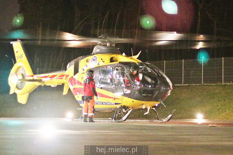Śmigłowiec zabrał ranną dziewczynkę do Prokocimia [FOTO, WIDEO]