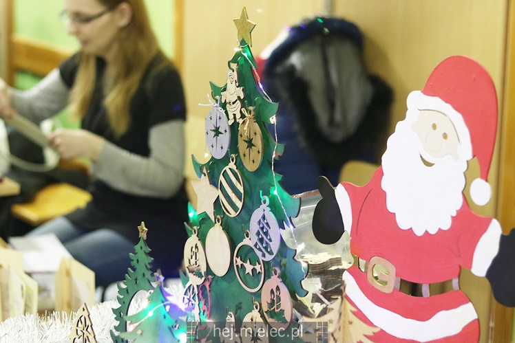 Kiermasz rękodzieła w Spółdzielczym Domu Kultury