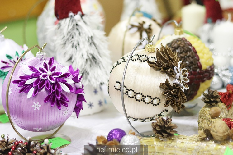 Kiermasz rękodzieła w Spółdzielczym Domu Kultury