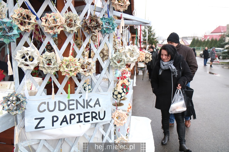 Jarmark Świąteczny przy mieleckiej Bazylice