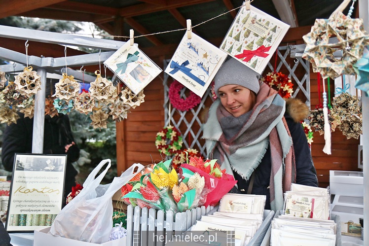 Jarmark Świąteczny przy mieleckiej Bazylice
