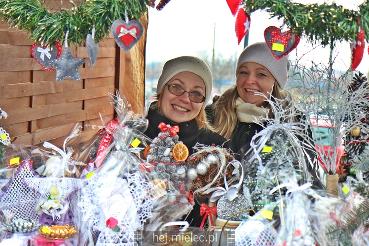 Jarmark Świąteczny przy mieleckiej Bazylice