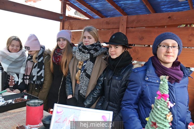 Jarmark Świąteczny przy mieleckiej Bazylice