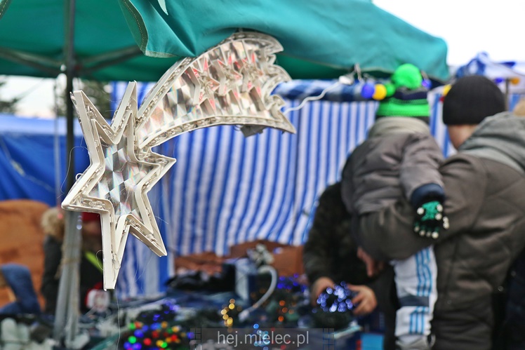Jarmark Świąteczny przy mieleckiej Bazylice