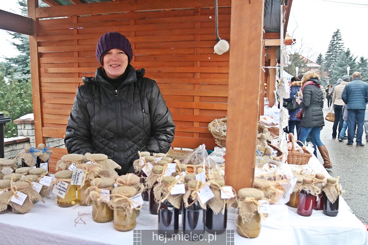 Jarmark Świąteczny przy mieleckiej Bazylice
