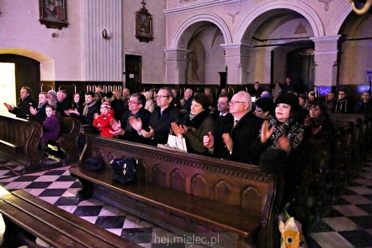 Jarmark Świąteczny przy mieleckiej Bazylice