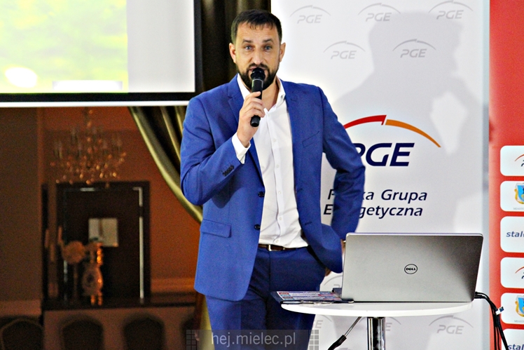 FKS Stal Mielec podsumowała uroczyście rok 2016, na spotkaniu m.in. Poręba i Kozdęba [ZDJĘCIA]