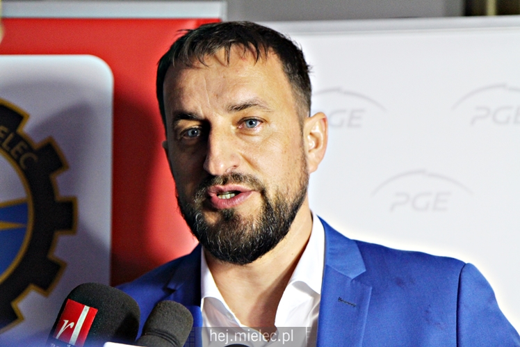 FKS Stal Mielec podsumowała uroczyście rok 2016, na spotkaniu m.in. Poręba i Kozdęba [ZDJĘCIA]