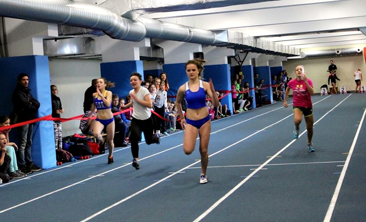 II Halowe Lekkoatletyczne Zawody Mikołajkowe