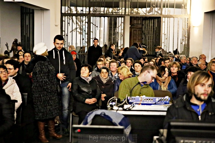 Oratorium - Karolina wystarczy sobą być