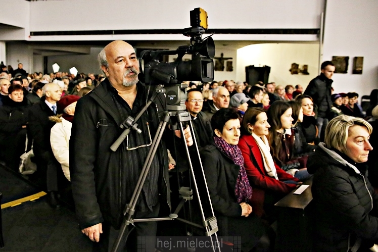 Oratorium - Karolina wystarczy sobą być