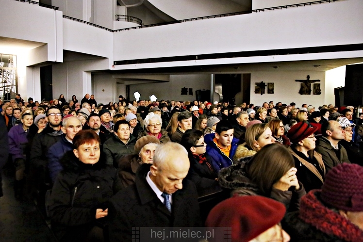 Oratorium - Karolina wystarczy sobą być