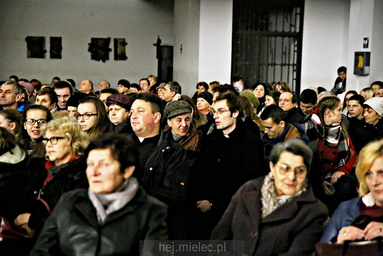 Oratorium - Karolina wystarczy sobą być