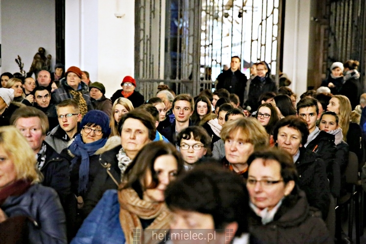 Oratorium - Karolina wystarczy sobą być